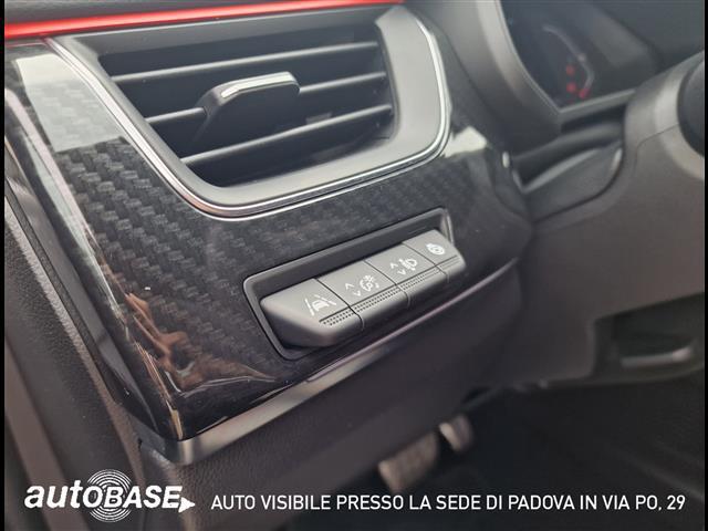 RENAULT Arkana 01094177_VO38013498