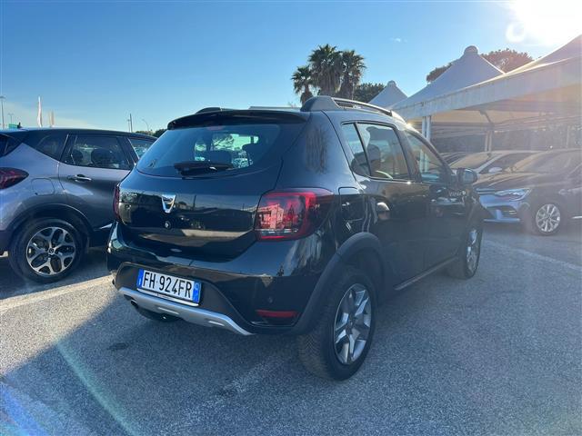 DACIA Sandero  Stepway 02641006_VO38043366