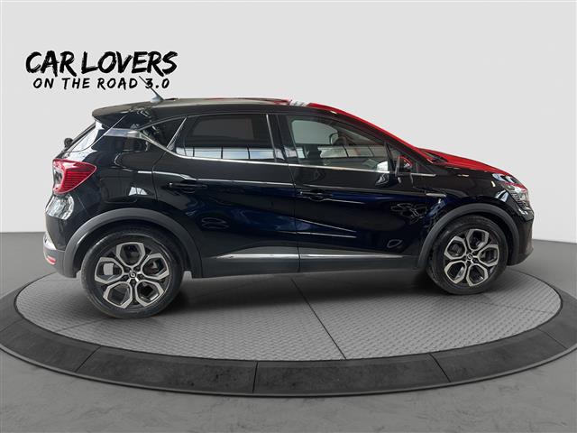 RENAULT Captur 05256917_VO38013034