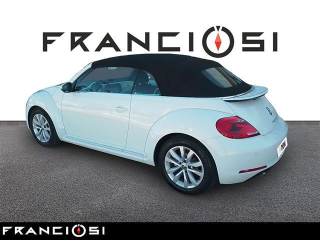 VOLKSWAGEN Maggiolino 2011 Cabrio 00025479_VO38013018