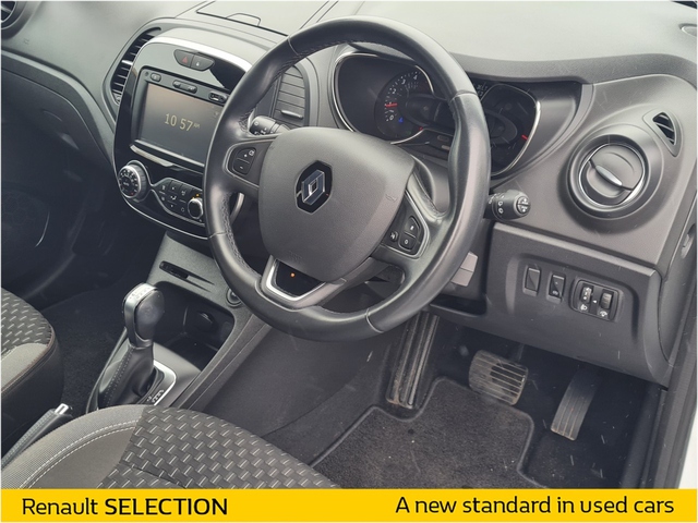 Exterior Captur  White