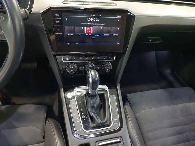 Inside Passat Variant Híbrido  Gris