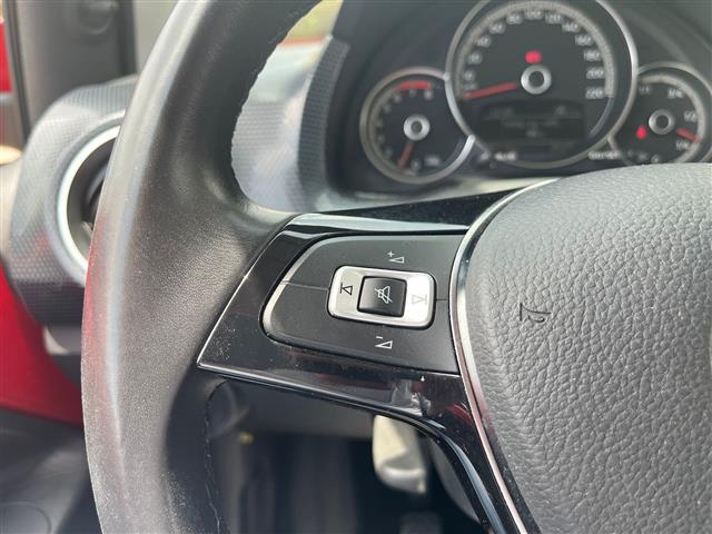 VOLKSWAGEN up  5p 2017 02641093_VO38043366