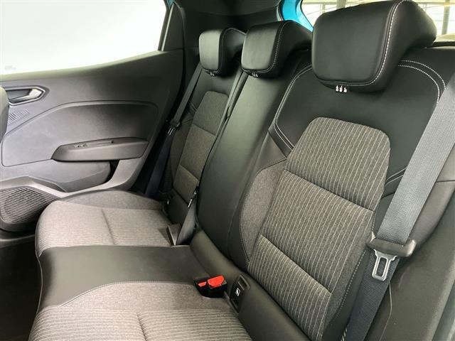RENAULT Clio 00985194_VO38023207
