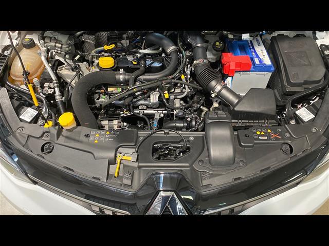 RENAULT Clio 00335516_VO38013550