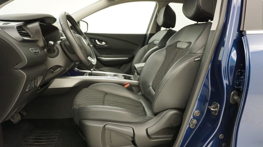 Inside Kadjar  Azul