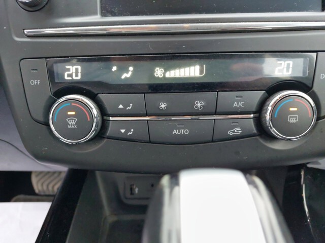 Inside Kadjar Diesel  BEIGE