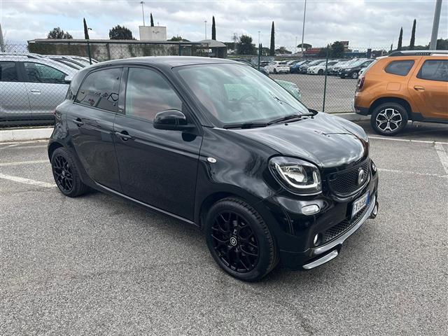 SMART Forfour 02640419_VO38043366