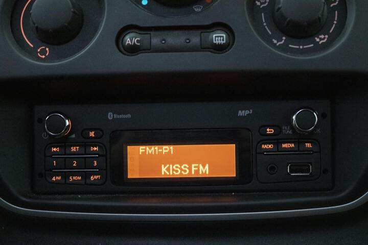 Inside Kangoo Combi Diesel  Blanco Mineral