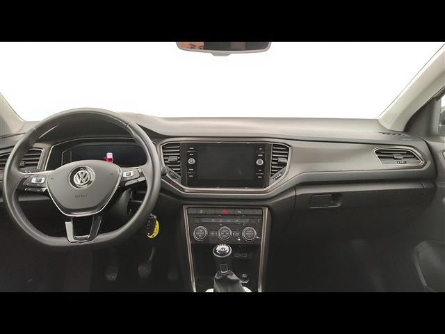 VOLKSWAGEN T Roc 2017 00973731_VO38023732