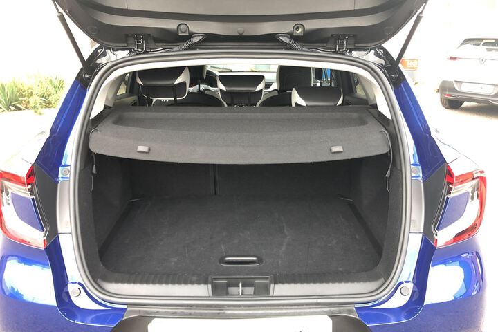Inside Captur  Azul Rayo con techo 