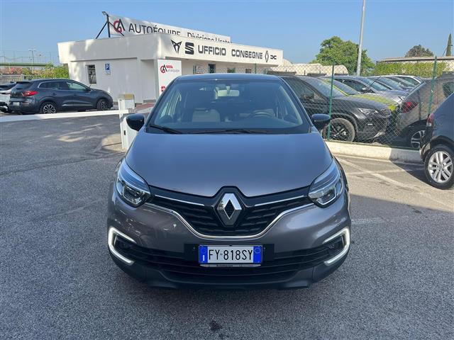 RENAULT Captur I 2017 02641655_VO38043366