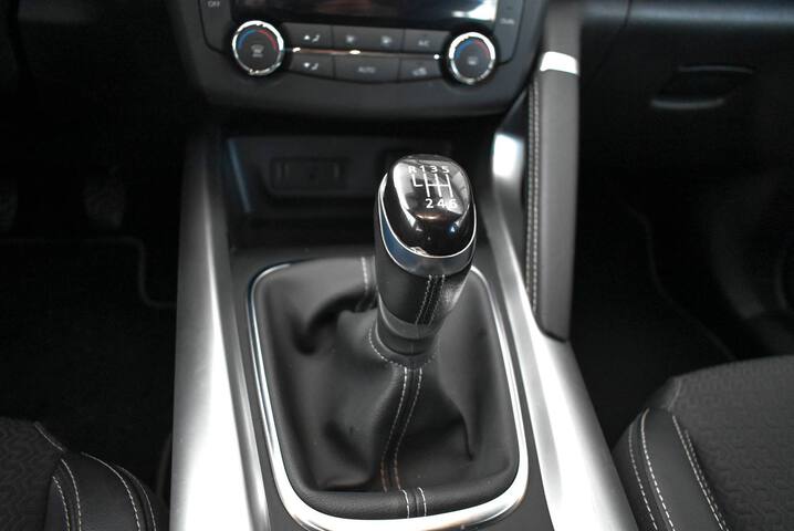 Inside Kadjar Diesel  BEIGE
