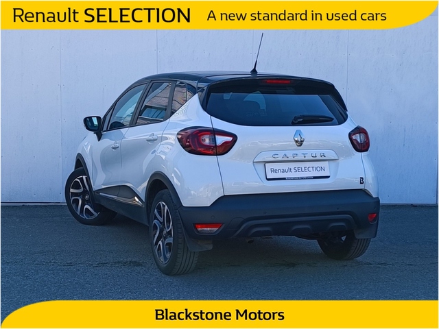 Exterior Captur  White