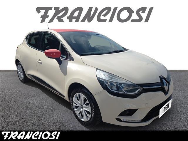 RENAULT Clio 00023133_VO38013018