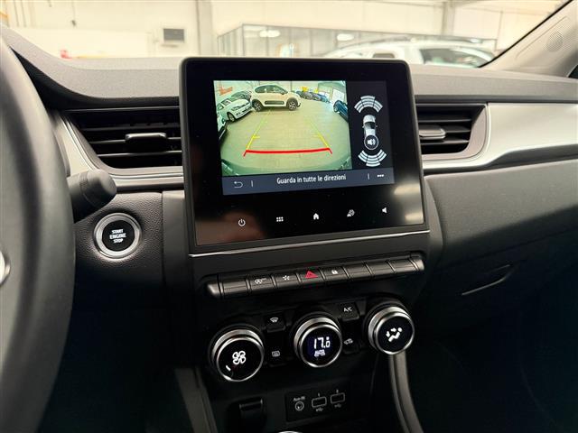 RENAULT Captur 00016060_VO38023184