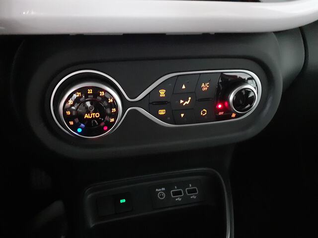 Inside Twingo Electric  Naranja