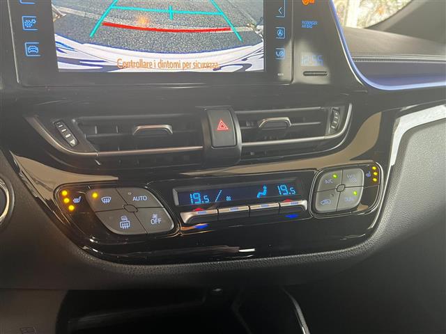 TOYOTA C HR 2016 02640771_VO38043366