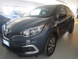 RENAULT Captur I 2017 00011579_VO38043670