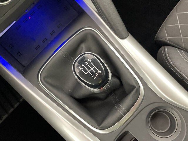 Inside Kadjar Diesel  Azul Rayo