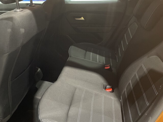 Inside Duster Diesel  Naranja Atacama