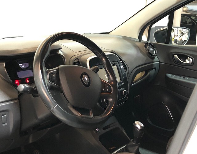 Inside Captur  Marfil Delhi