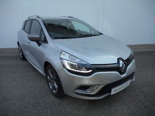RENAULT - Clio ST