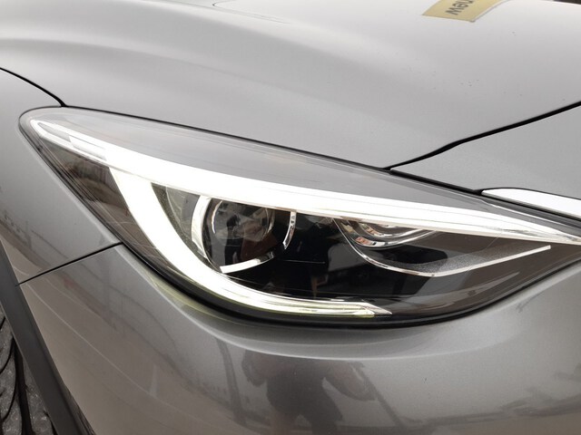 Inside QX30 Diesel  Graphite Shadow