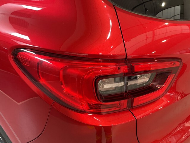 Inside Kadjar  Rojo Deseo