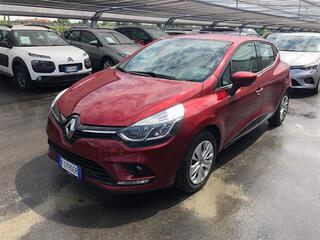 RENAULT Clio 00963455_VO38013322