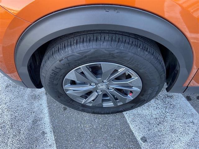 PEUGEOT 2008 00952885_VO38023732