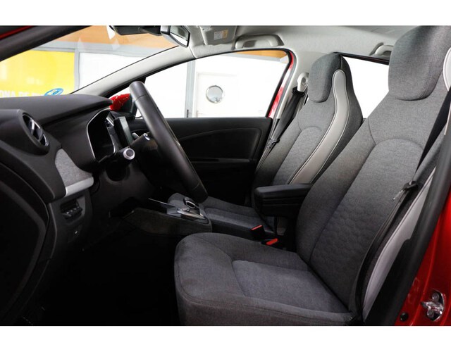 Inside  Zoe E-Tech 100% eléctrico  Rojo Deseo