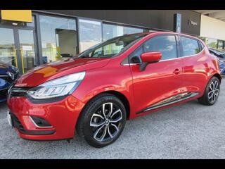 RENAULT Clio 00284025_VO38013550
