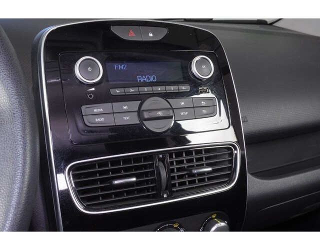 Inside Clio Diesel  Blanco Nacarado
