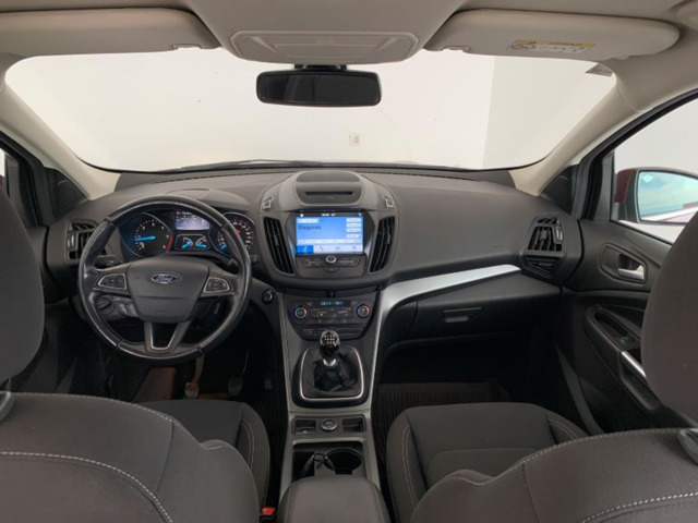 Interior KUGA  ROSU