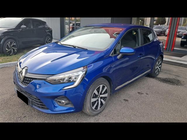 RENAULT Clio 02472656_VO38013041