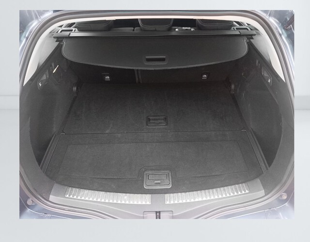 Inside Mégane Sport Tourer  Gris Titanium
