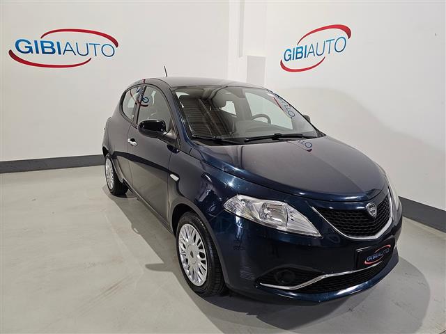 LANCIA Ypsilon 02415452_VO38013170