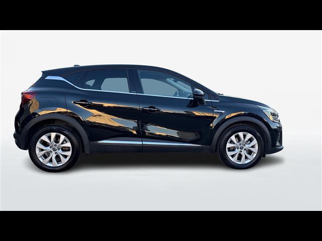 RENAULT Captur 03449088_VO38013139