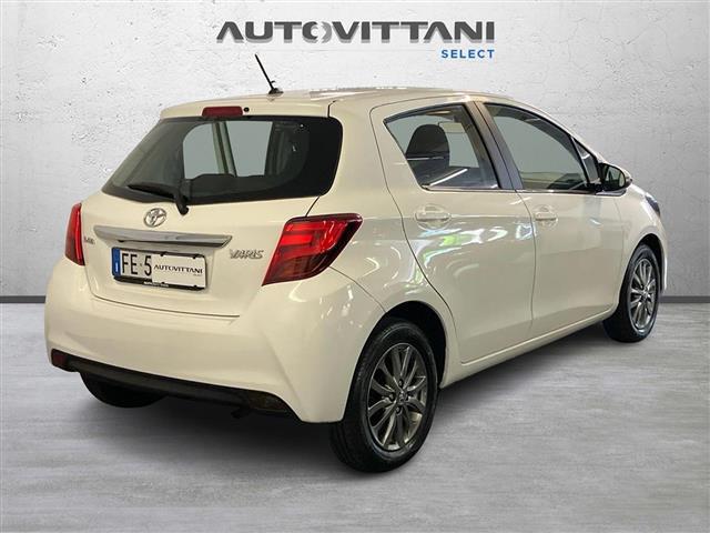 TOYOTA Yaris 00985457_VO38023207