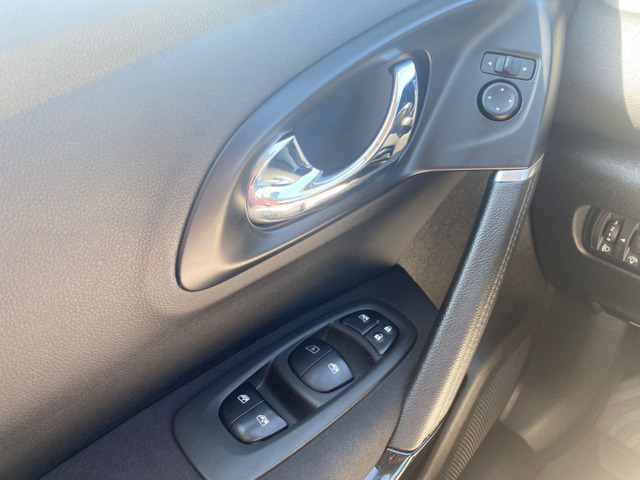 Exterior KADJAR  ALBASTRU