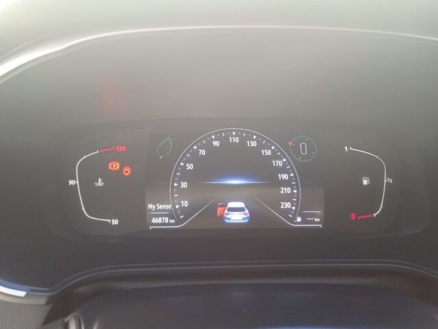Inside Mégane Sport Tourer Diesel  Gris Highland