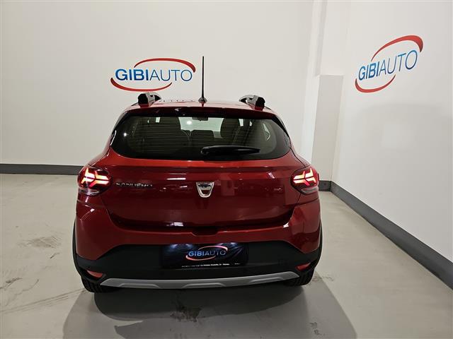 DACIA Sandero 02416024_VO38013170
