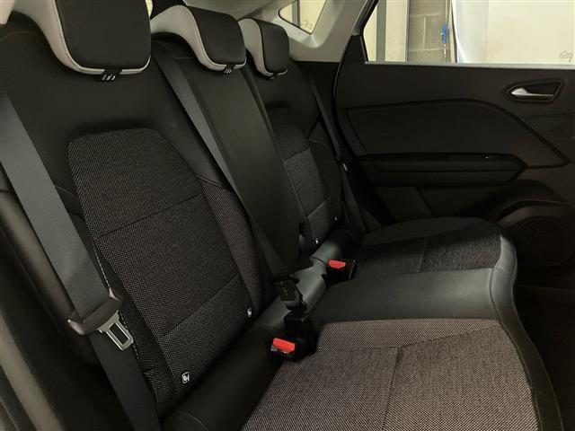 RENAULT Captur II 2019 00984864_VO38023207