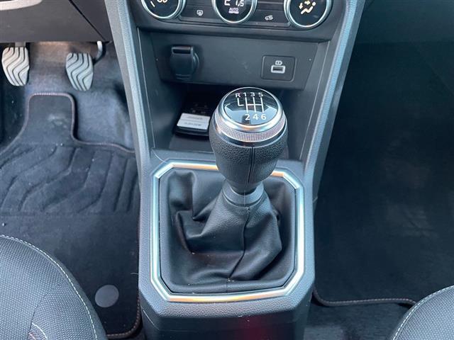 DACIA Jogger 00368107_VO38023217