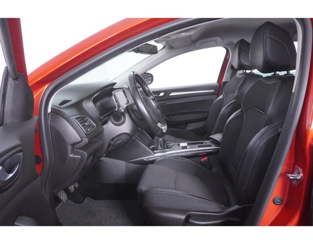 Inside Mégane Sport Tourer  Rojo Deseo