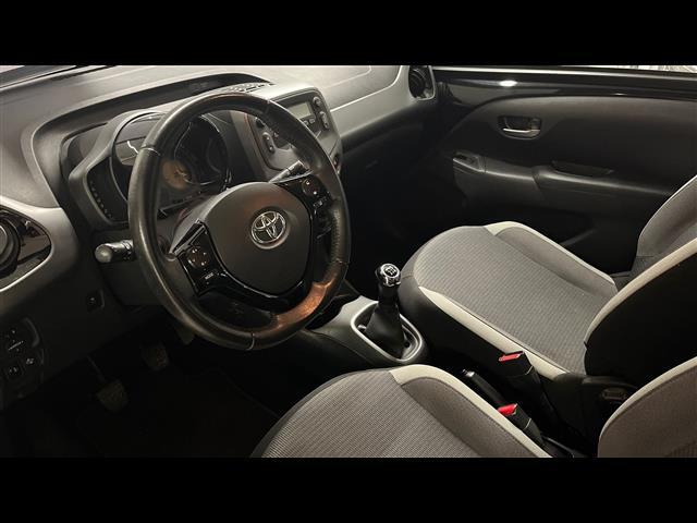 TOYOTA Aygo II 2018 5p 00015893_VO38043670