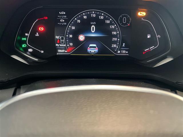 RENAULT Captur 00985351_VO38023207
