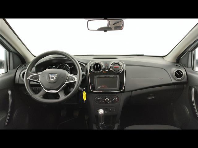 DACIA Sandero 00947763_VO38023732