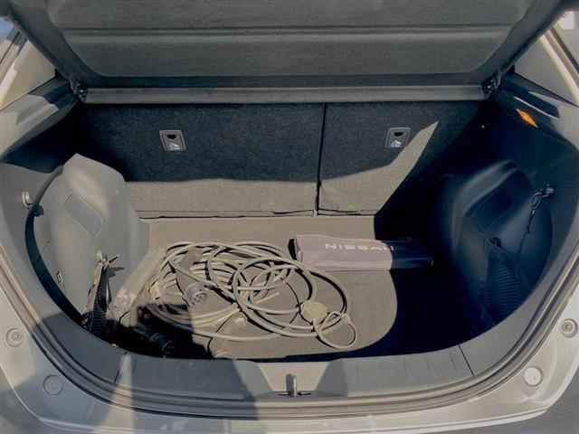 NISSAN Leaf 00784459_VO38013074